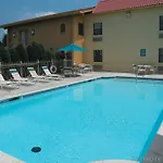 Motel 6-Hazelwood, Mo 