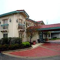 Hotel 6-hazelwood, Mo Hazelwood