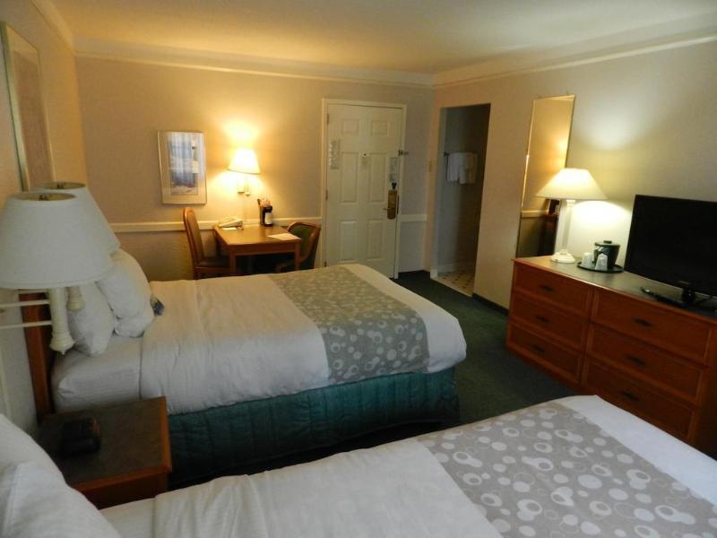 6-hazelwood, Mo 4*